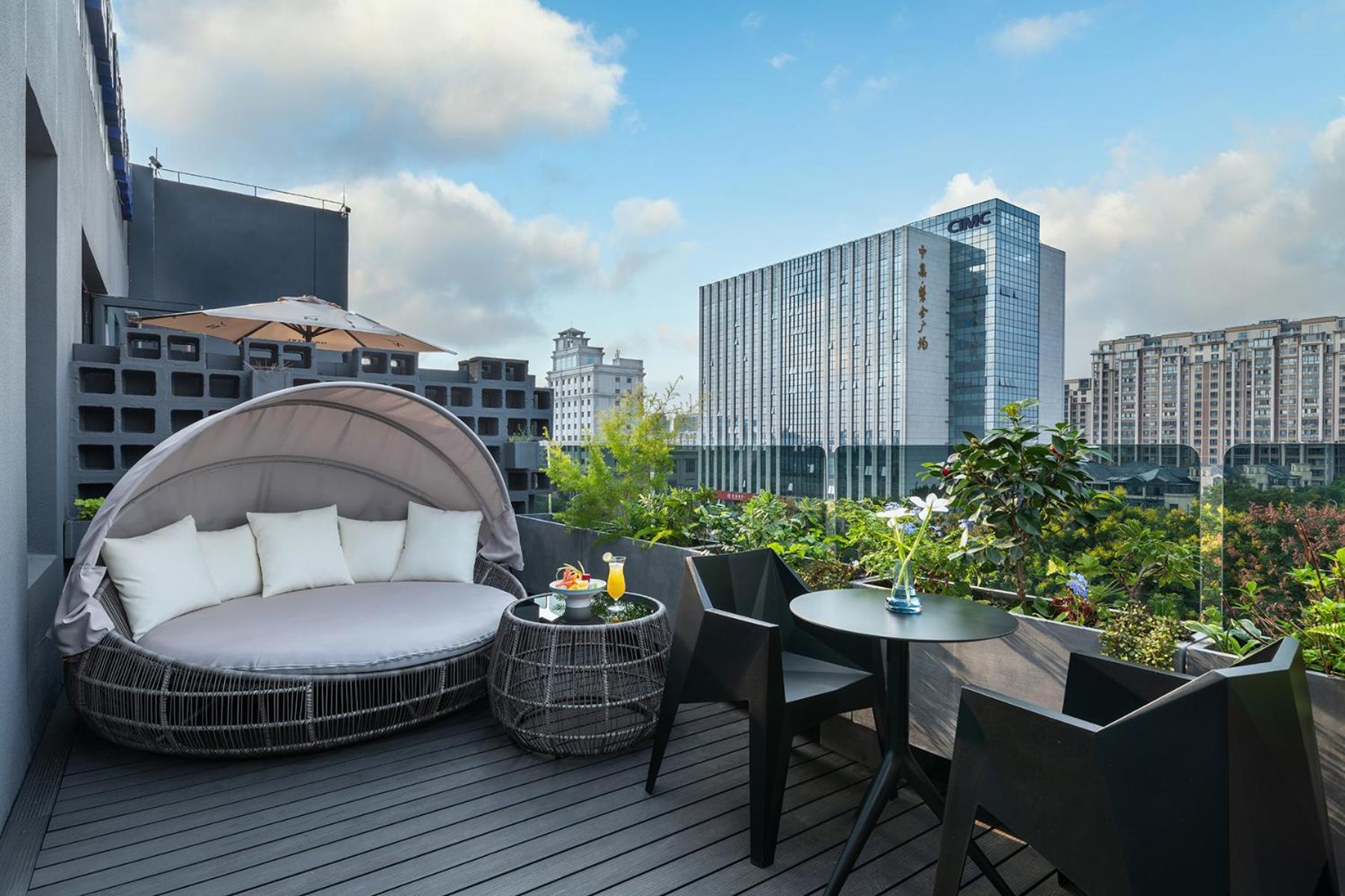 Novotel Yangzhou City Center Esterno foto